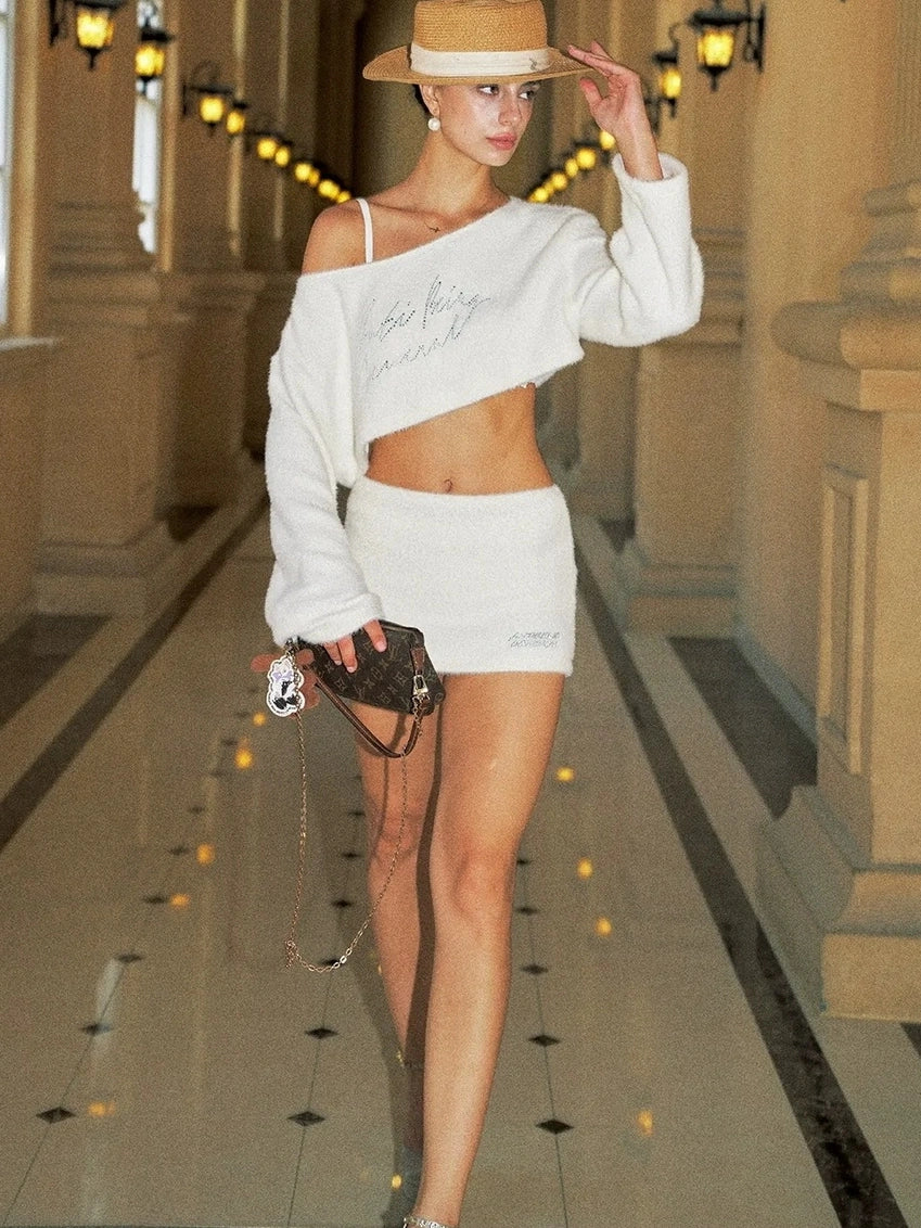 Anti Being General Asymmetrical Shoulder Mink Trim Bodycon Set Suits