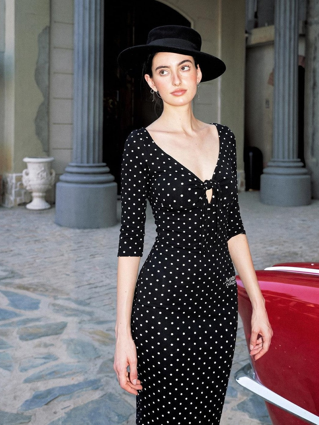 Anti Being General Black Small Polka Dot Retro Knitted Women&
