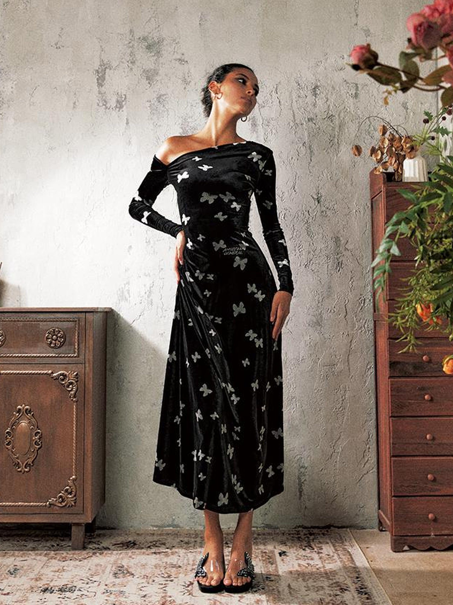 Update Anti Being General Butterfly Dream Bias Cut Velvet Gown
