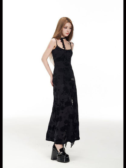 Update Anti Being General Dark Rose Black Spaghetti Strap Crop Top