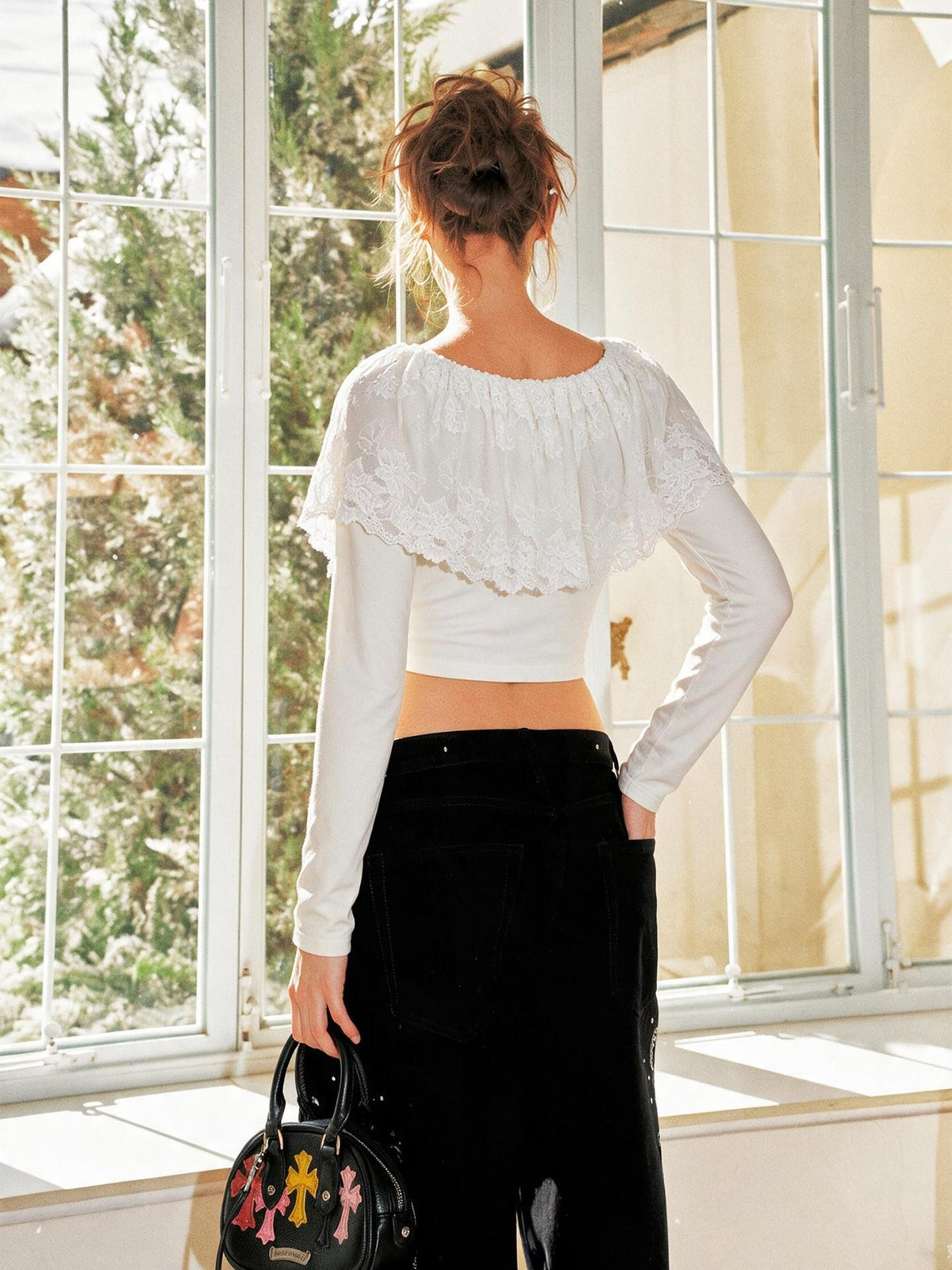 Anti Being General Lace Knit U Neck Ruffle Slim Fit Women&