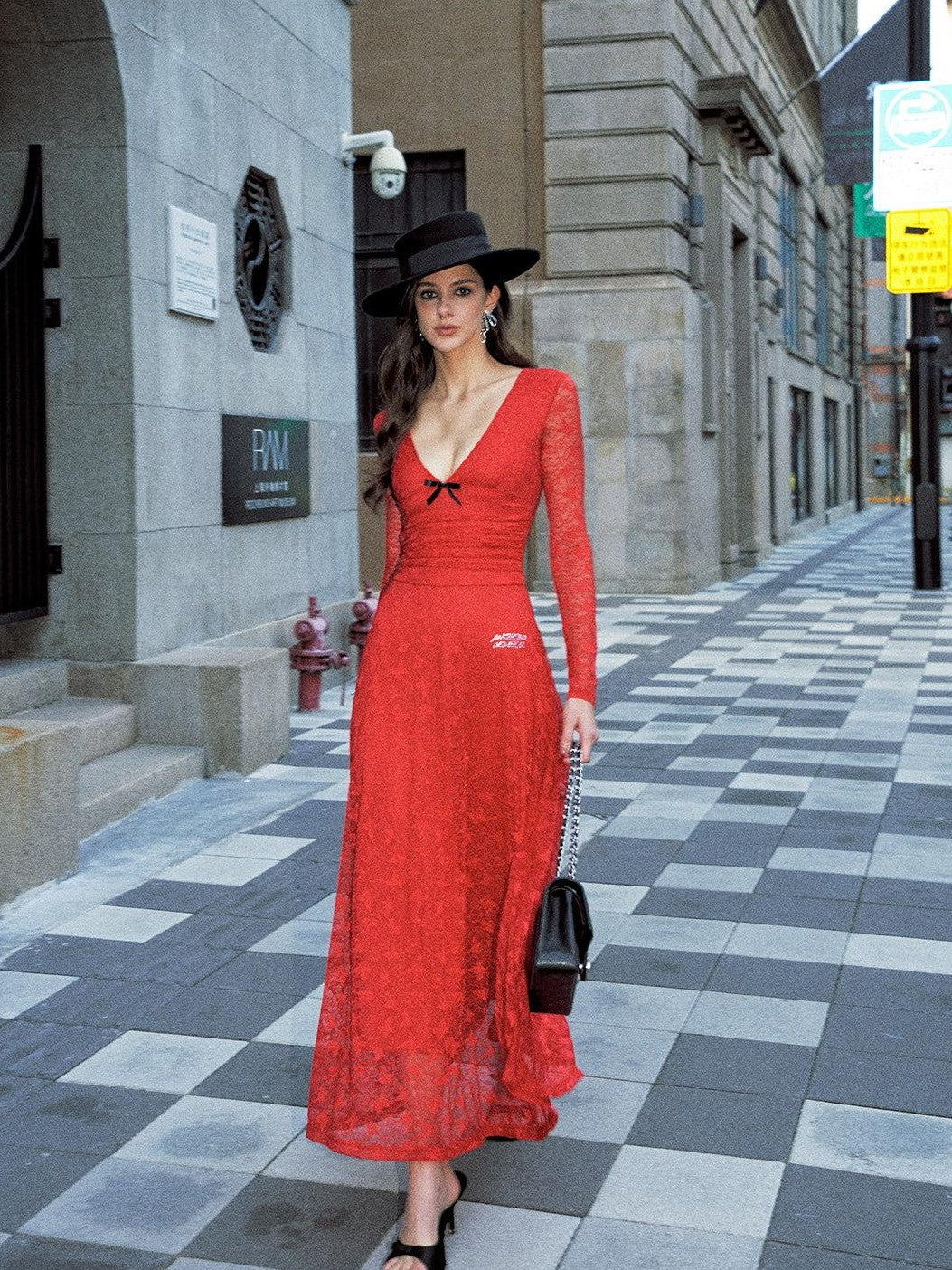 Anti Being General Red Lace Splice Deep V Long Sleeve Women&