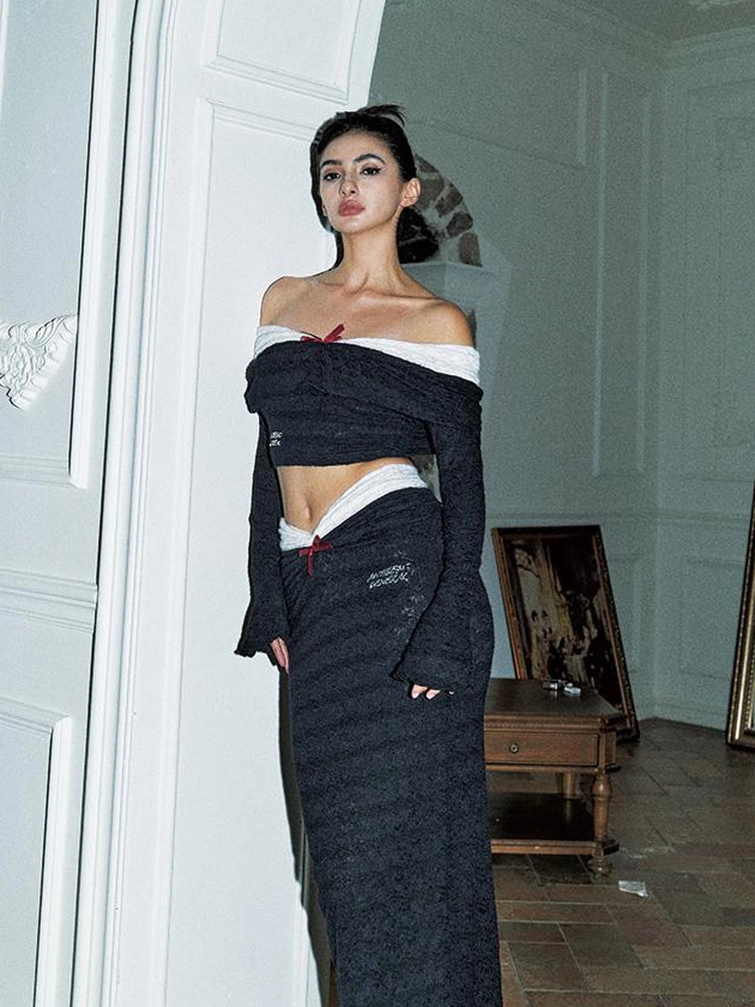 Sexy Black White Lace Contrast Long Dress V Neck Long Sleeve