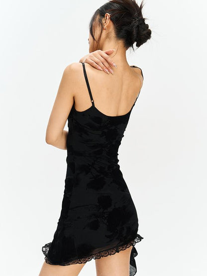 Update Anti Being General Slim Fit Lace Trim Sleeveless Mini Dress