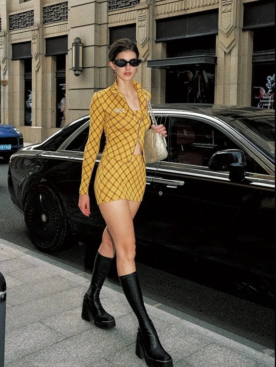 Anti Being General Vintage Plaid Cropped Cardigan Set V-neck T-shirt Long Sleeve Suits