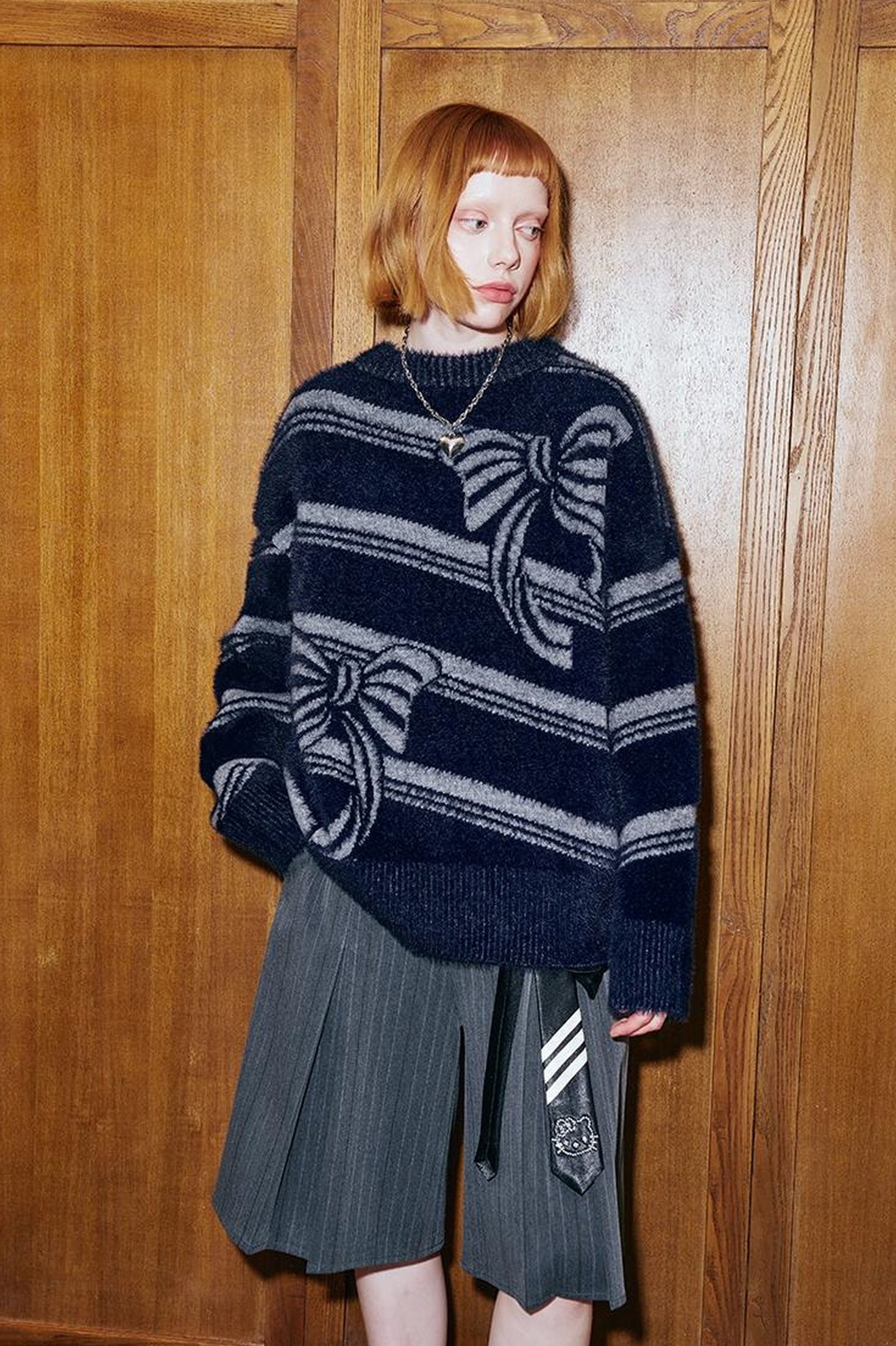 DIDDI MODA Arctic Velvet Bow Stripe Jacquard Sweater