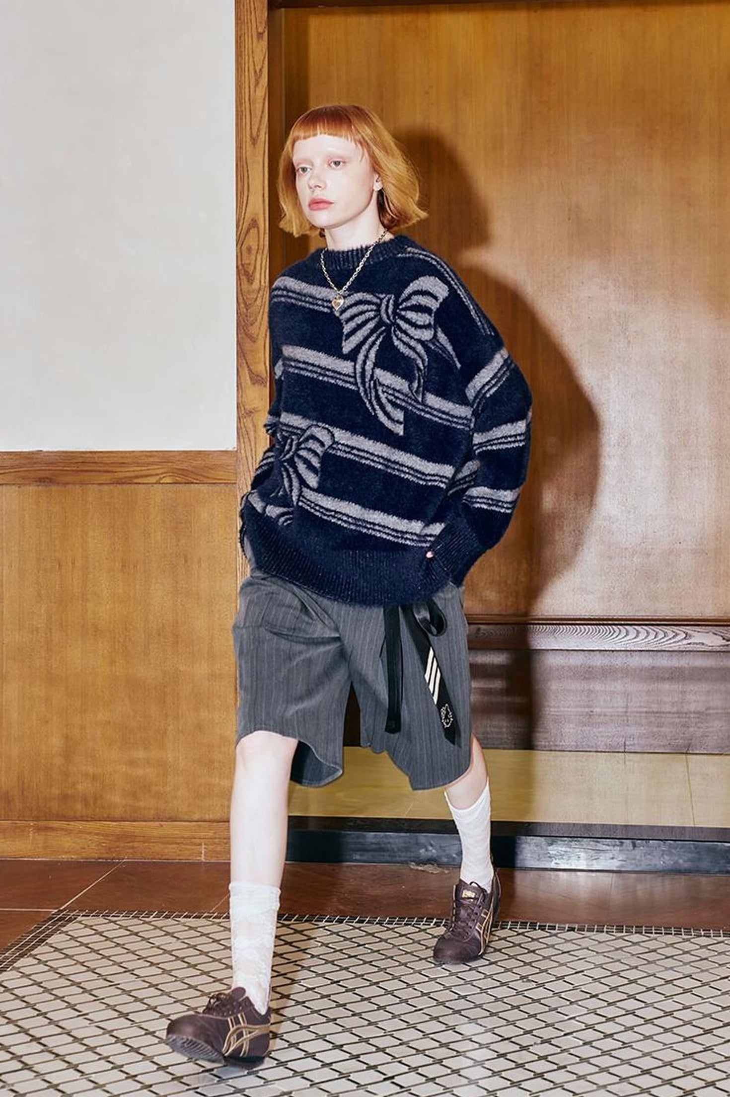 DIDDI MODA Arctic Velvet Bow Stripe Jacquard Sweater