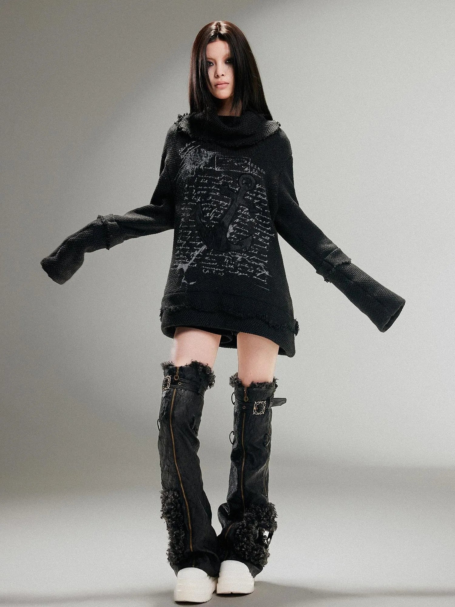 Ariadnaw Punk Rock Low Rise Leather Shorts With Wool Leg Warmers