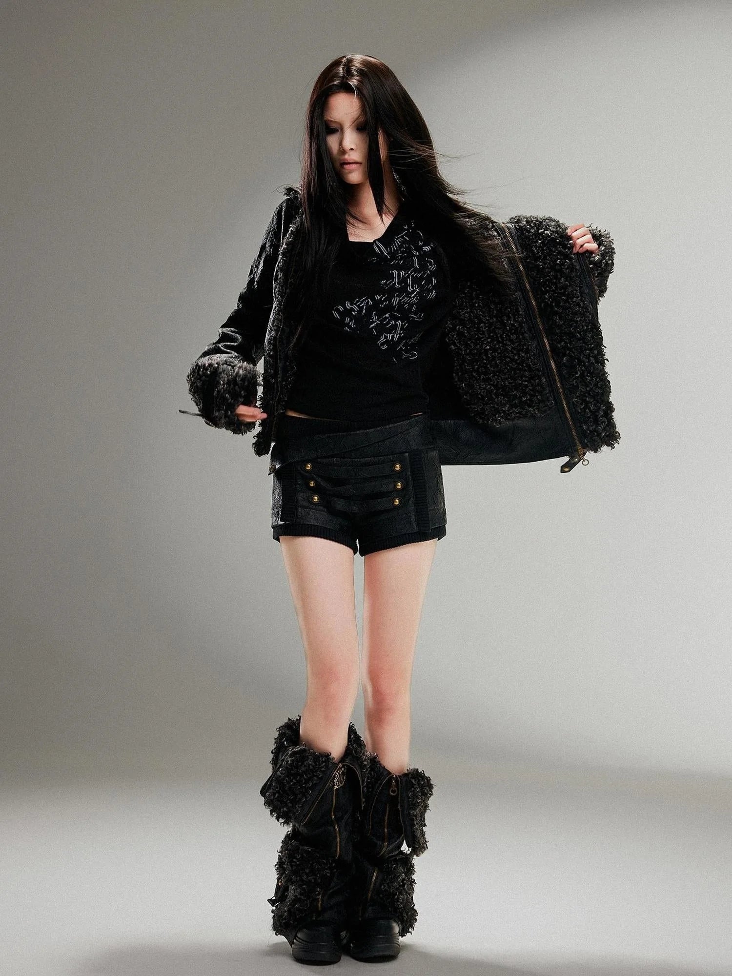 Ariadnaw Punk Rock Low Rise Leather Shorts With Wool Leg Warmers