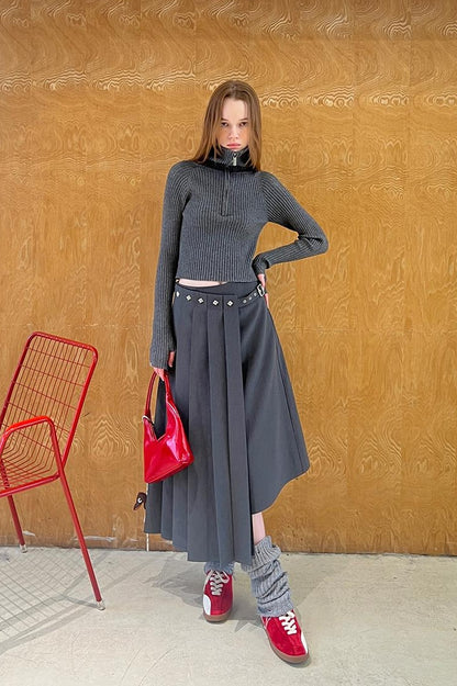 DIDDI MODA Asymmetric Pleated Skirt With Metal Studs