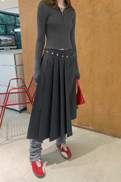 DIDDI MODA Asymmetric Pleated Skirt With Metal Studs