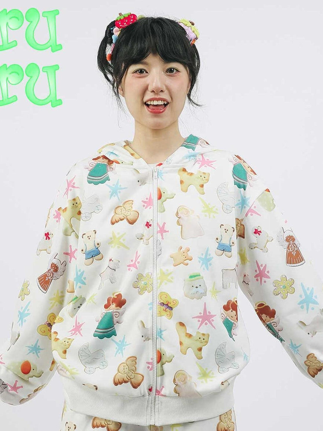 Frufru Gulu Autumn White Bunny Print Cotton Sweater Loose Fit