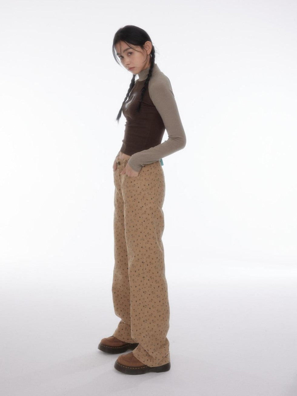BETWEENAND Allover Dachshund Print Pockets Straight Leg Women&