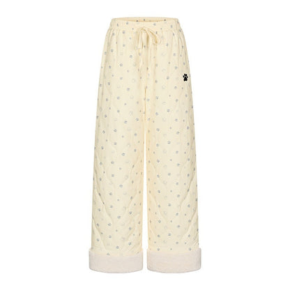 BETWEENAND_Allover_Paw_Print_Quilted_Windproof_Women&