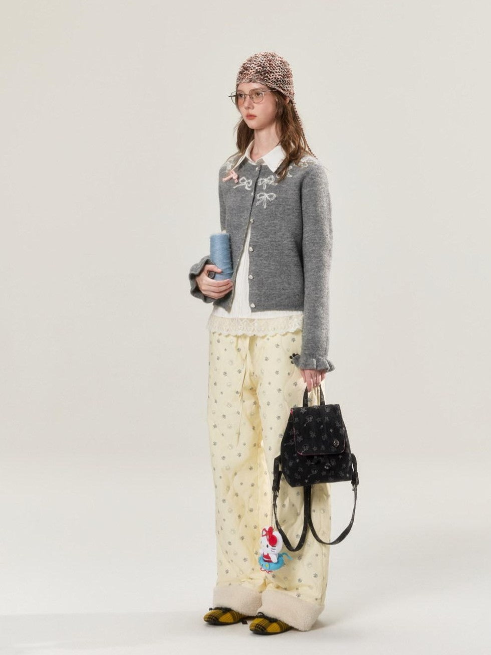 BETWEENAND Allover Paw Print Quilted Windproof Women&