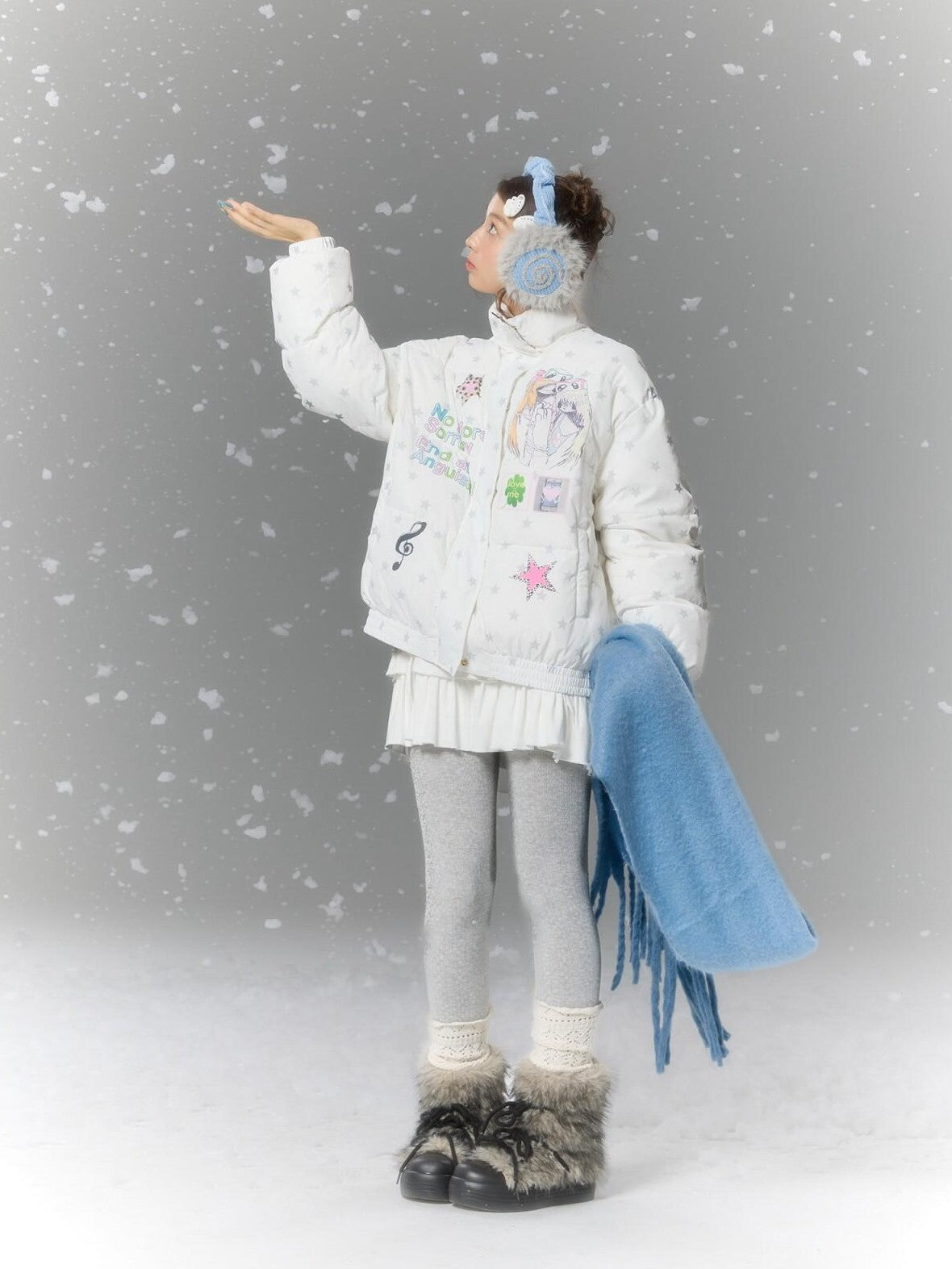 BETWEENAND Allover Star Print Women&