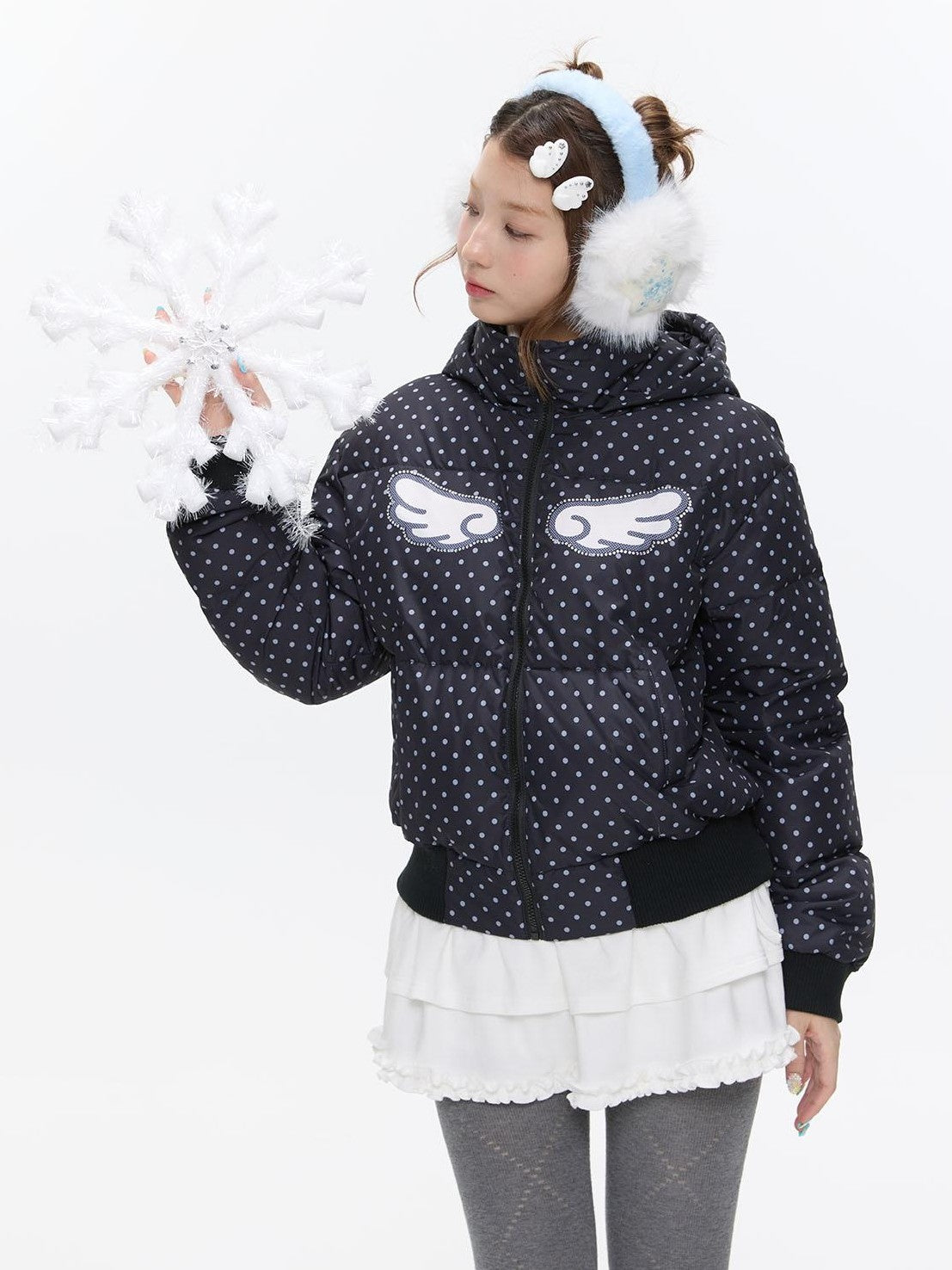 BETWEENAND Baby Blue Polka Dot Rhinestone Print Hooded Women&