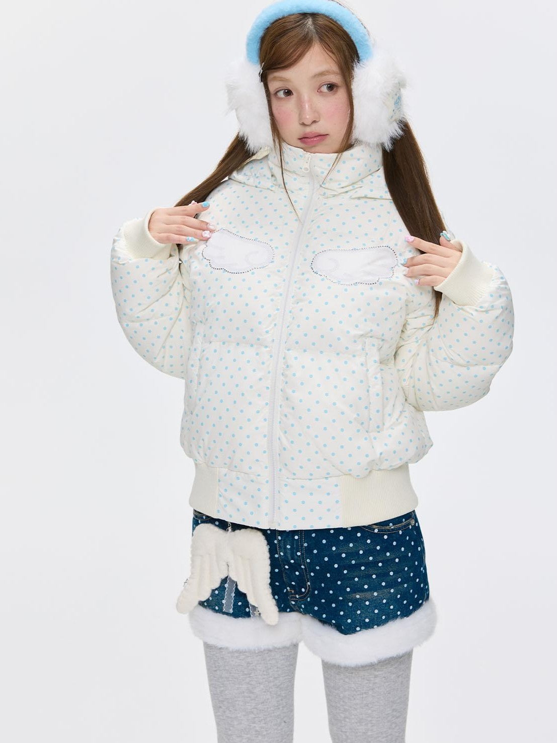 BETWEENAND Baby Blue Polka Dot Rhinestone Print Hooded Women&