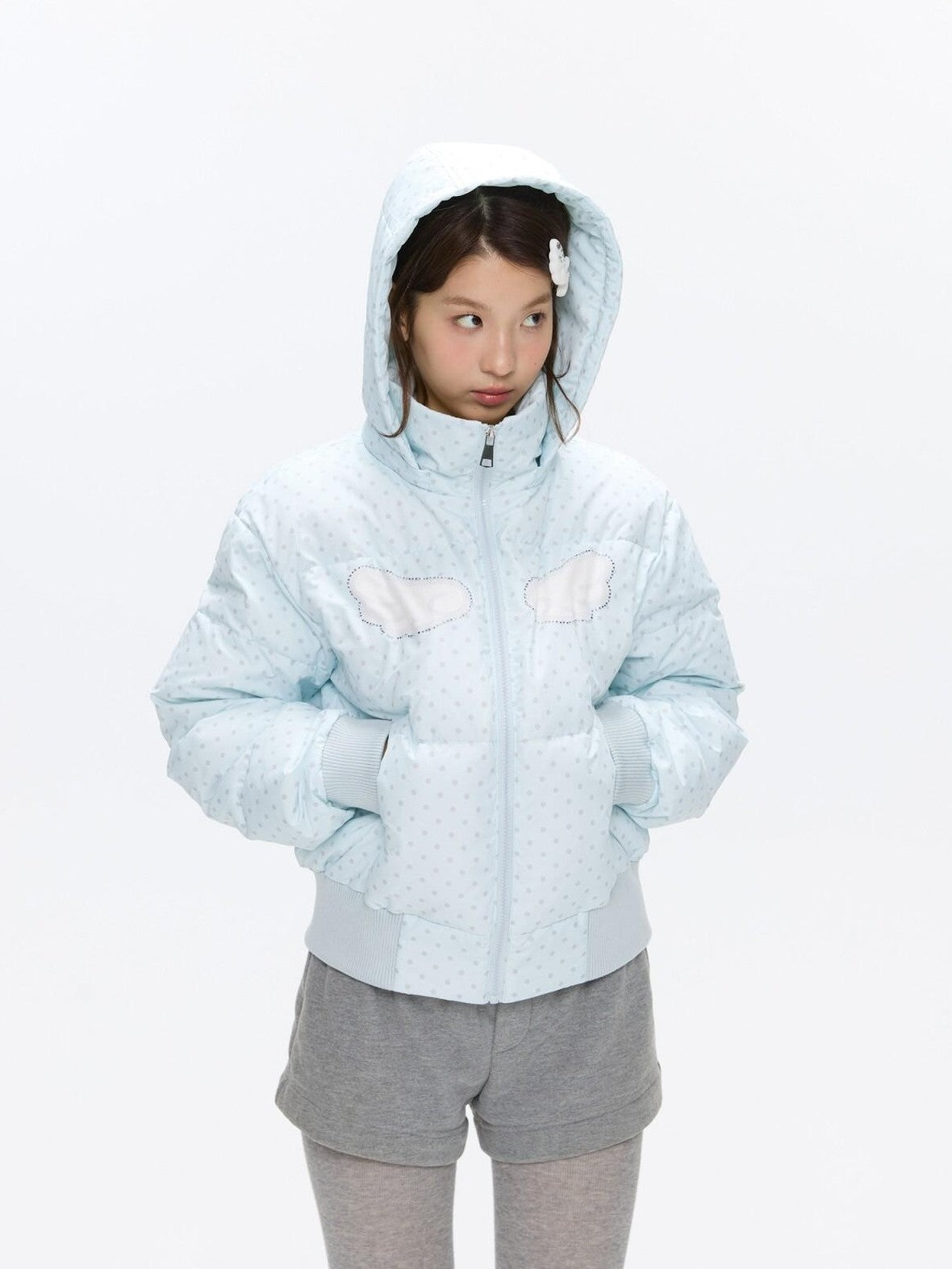 BETWEENAND Baby Blue Polka Dot Rhinestone Print Hooded Women&