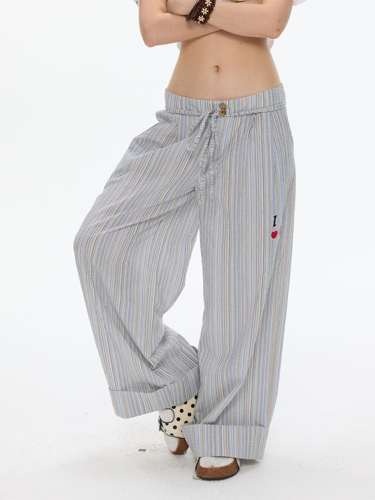 BETWEENAND Beach Colors Striped Cat Embroidery Women&