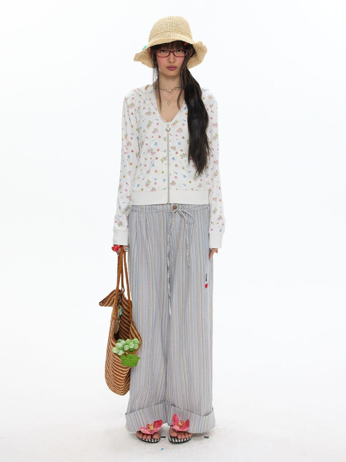 BETWEENAND Beach Colors Striped Cat Embroidery Women&