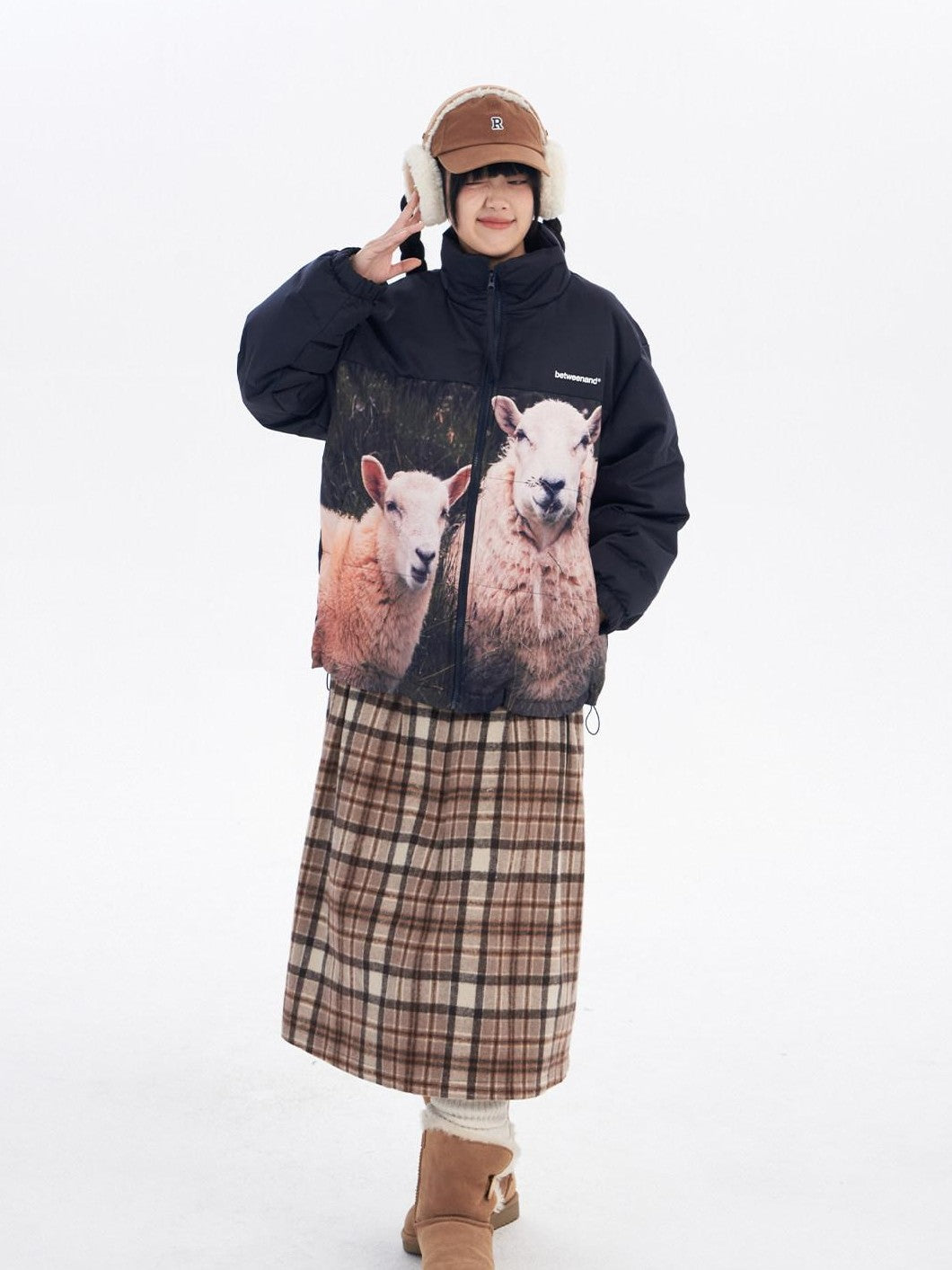BETWEENAND Black Beige Animal Print Colorblock Women&