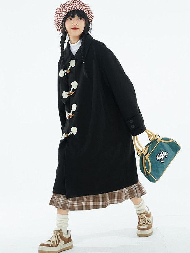 BETWEENAND Black Slanted Placket Peter Pan Collar Women&