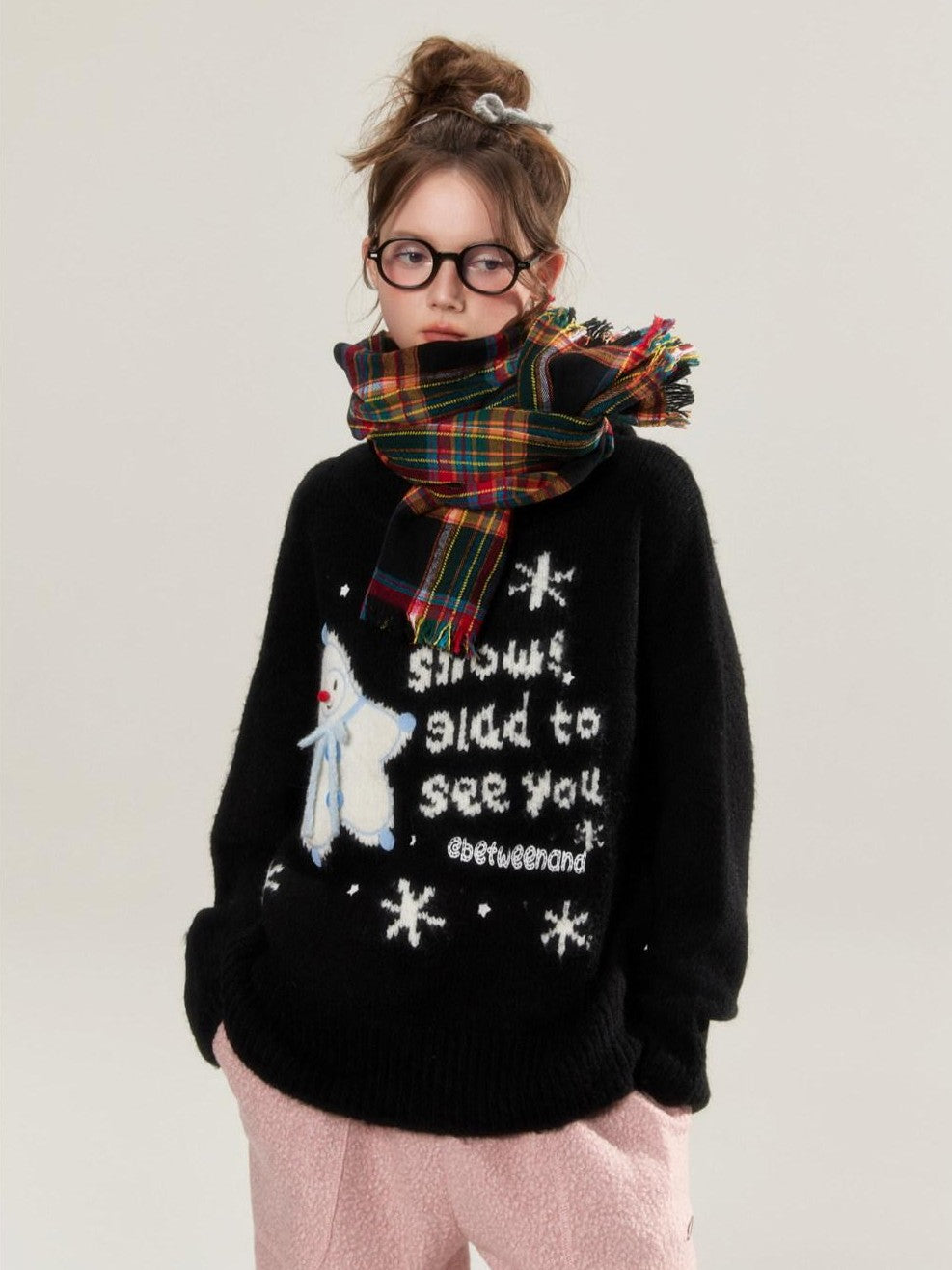 BETWEENAND Black Snowman Jacquard Embroidered Knit Women&