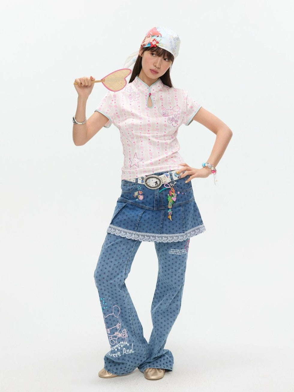 BETWEENAND Blush Chinese Illustrated Print Rhinestone Women&