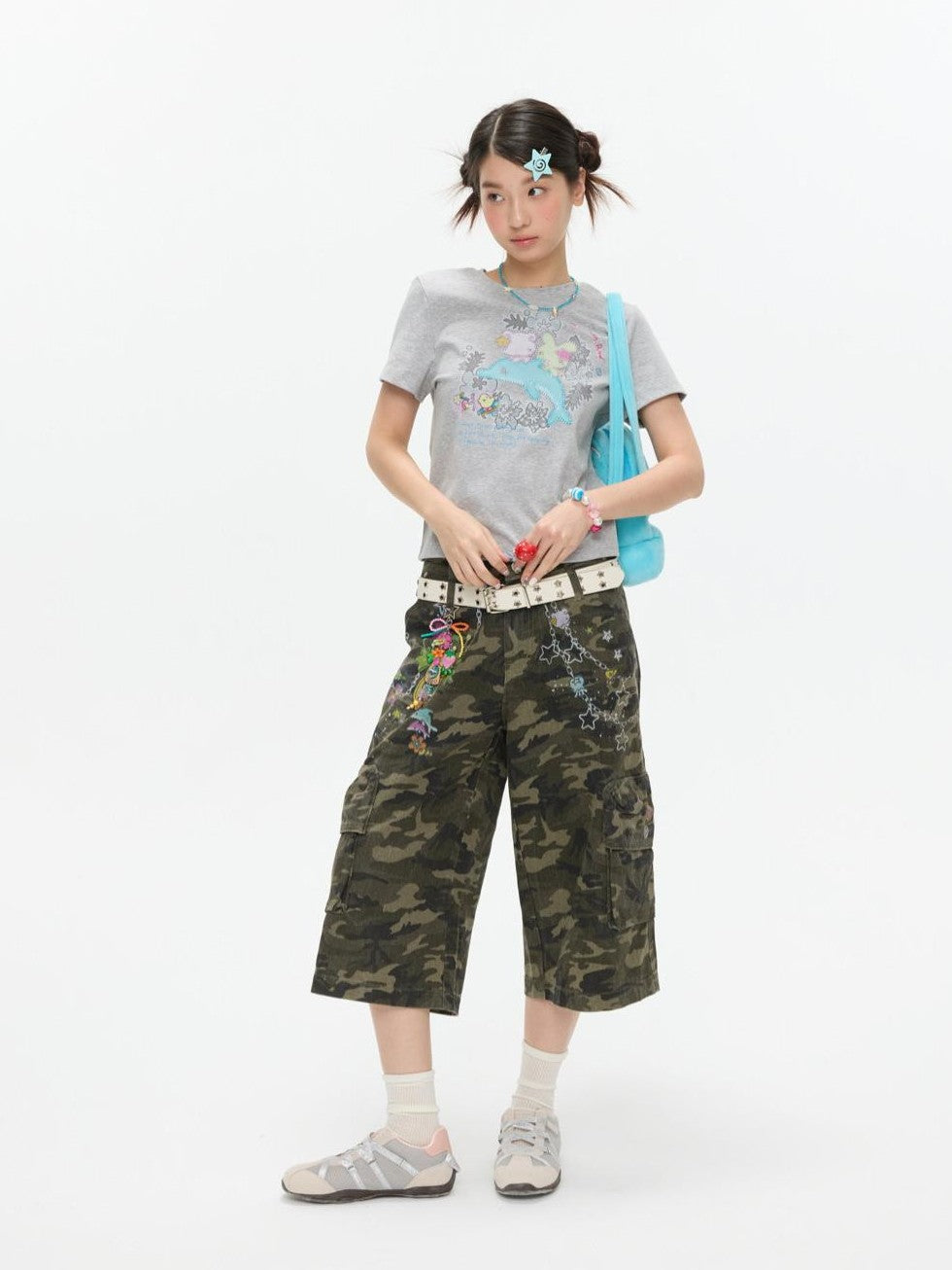 BETWEENAND Camouflage Printed Vintage Straight Leg Women&
