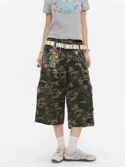 BETWEENAND Camouflage Printed Vintage Straight Leg Women&