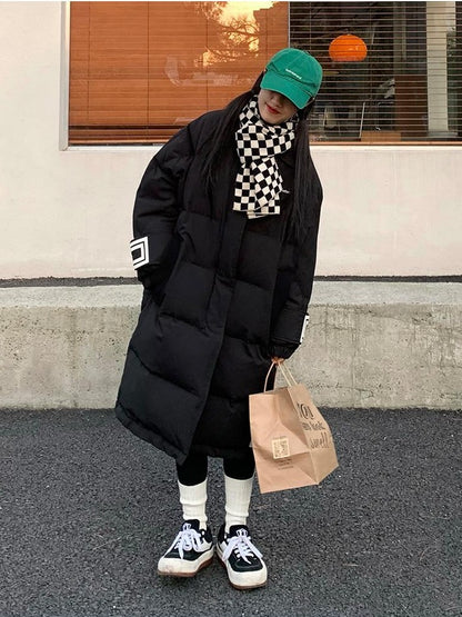BETWEENAND Classic Black Street Straight Warm 90 Percent White Duck Down Women&