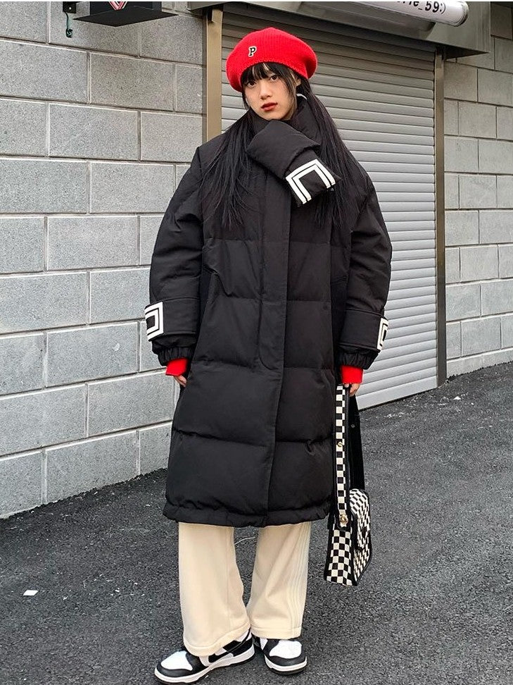 BETWEENAND Classic Black Street Straight Warm 90 Percent White Duck Down Women&