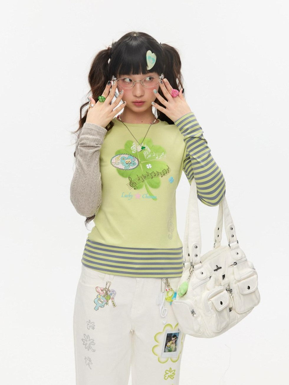 BETWEENAND Colorblock Graffiti Clover Print Women&