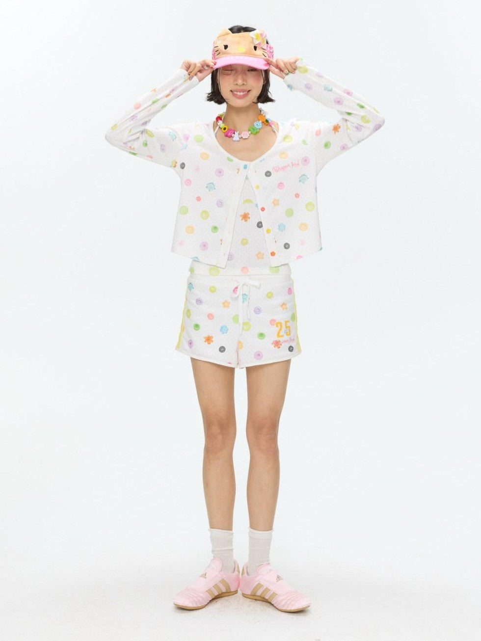 BETWEENAND Colorful Button Halter Neck Women&