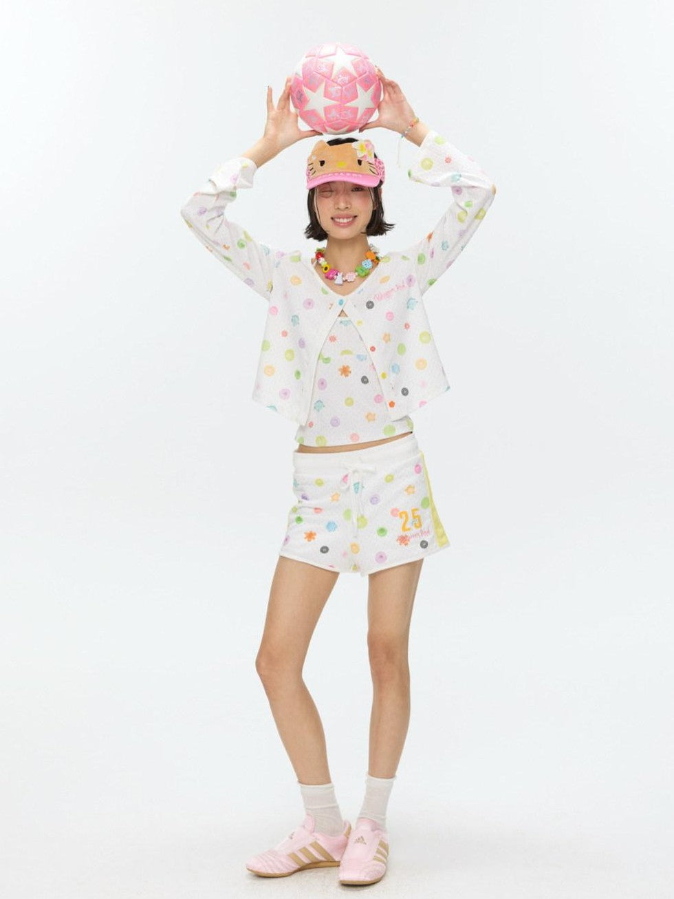 BETWEENAND Colorful Button Halter Neck Women&
