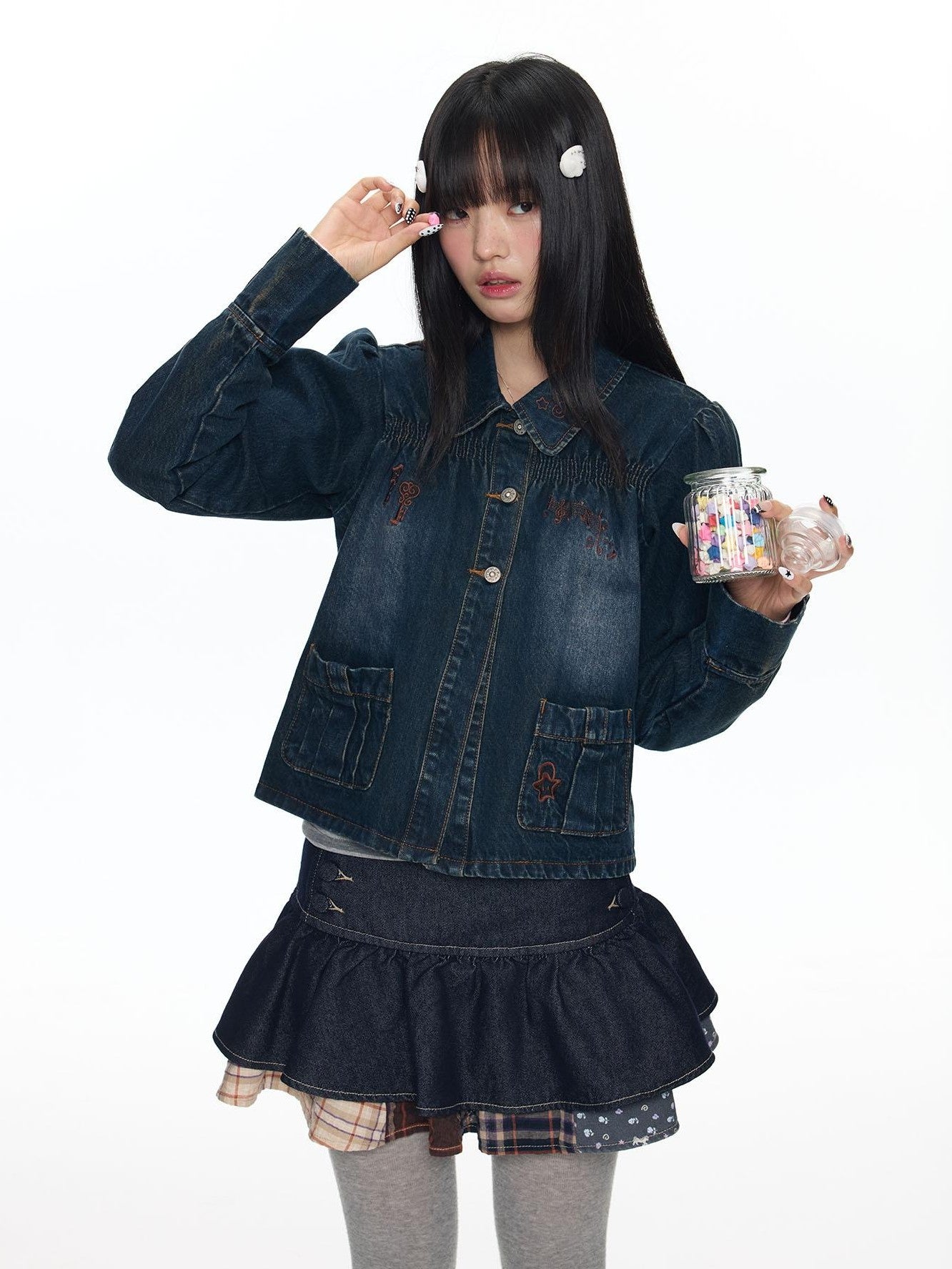 BETWEENAND Cool Washed Key Star Music Note Embroidery Straight Women&