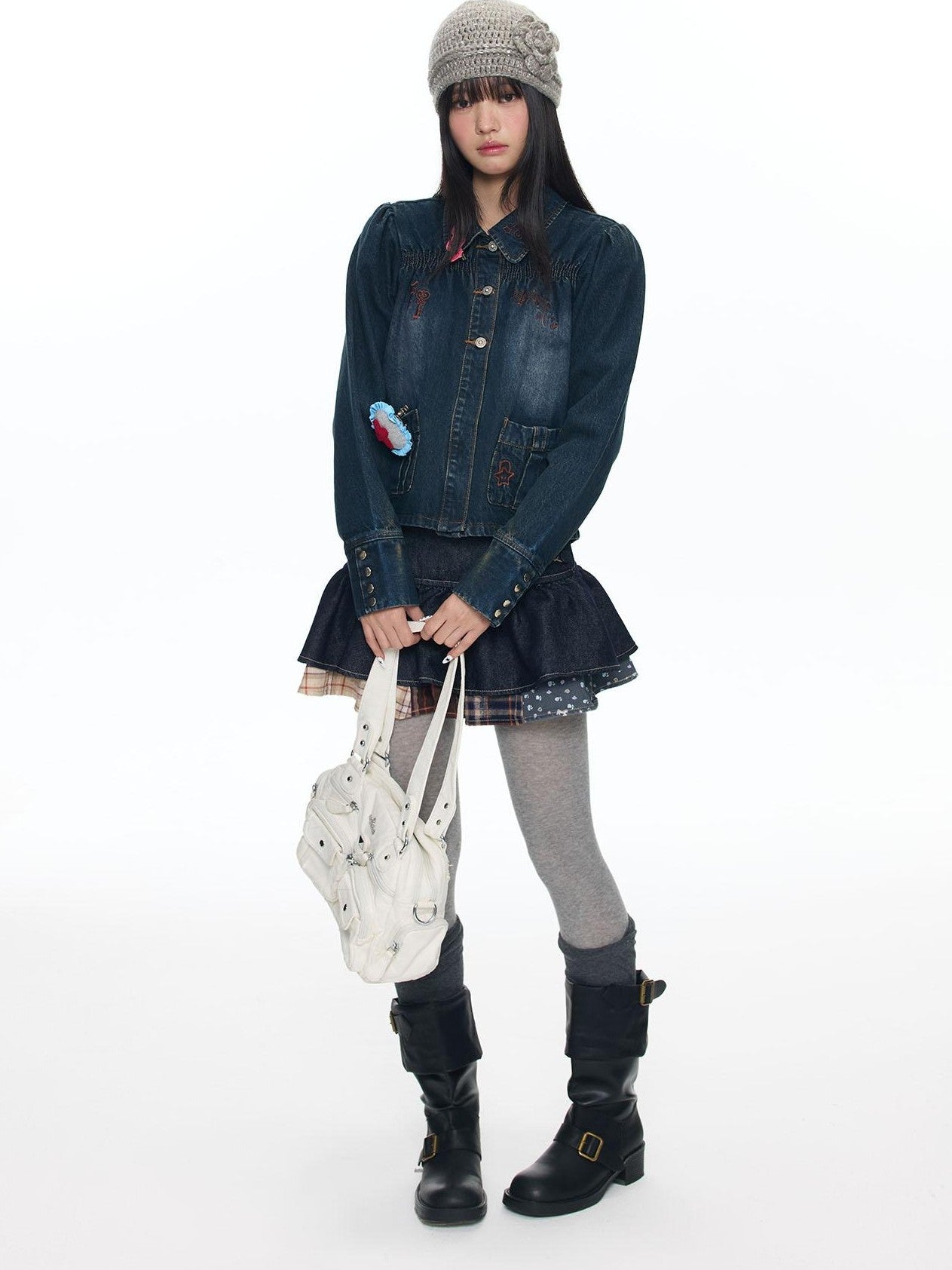 BETWEENAND Cool Washed Key Star Music Note Embroidery Straight Women&