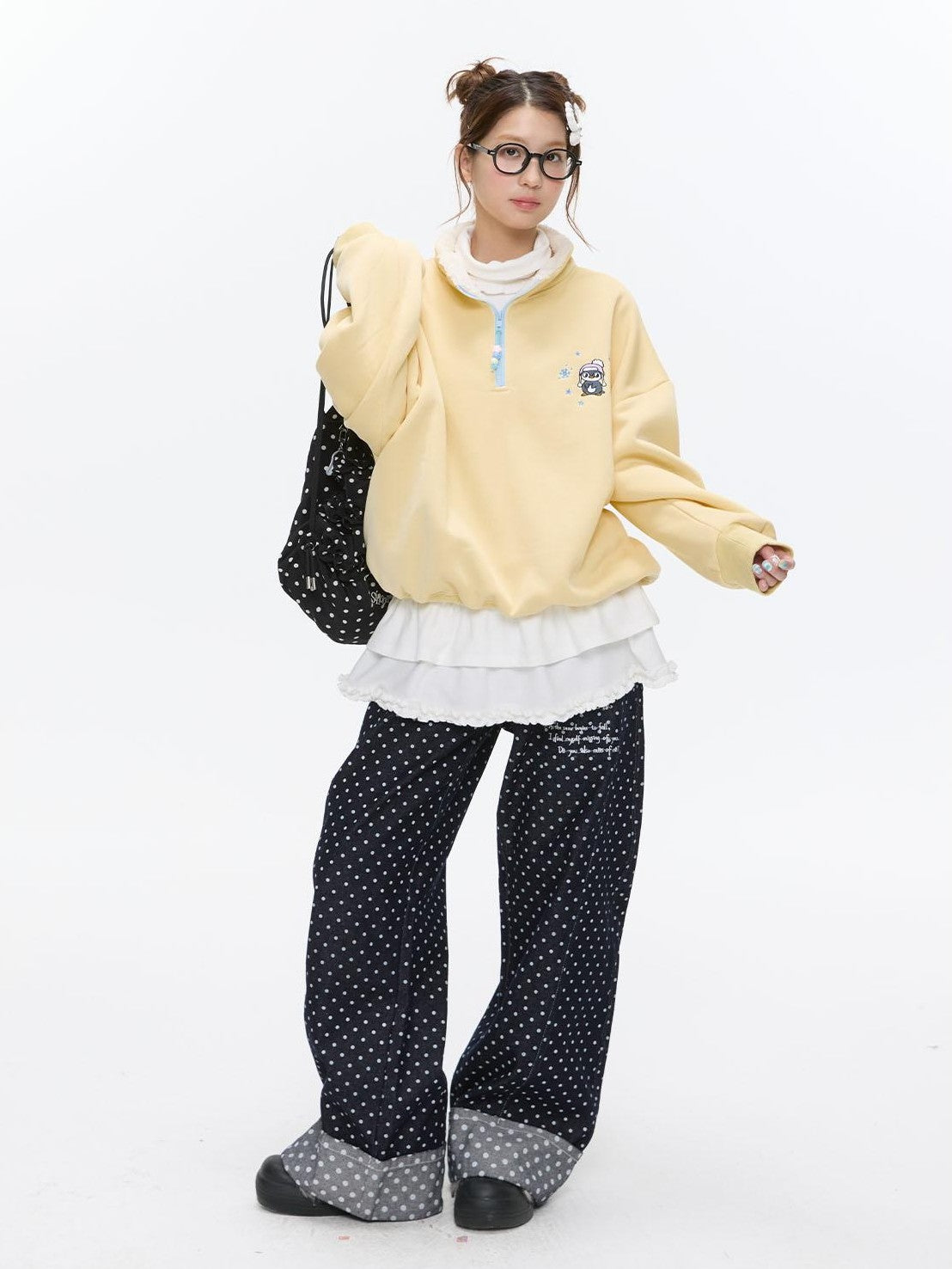 BETWEENAND Cream Yellow Penguin Embroidered Henley Fleece Women&