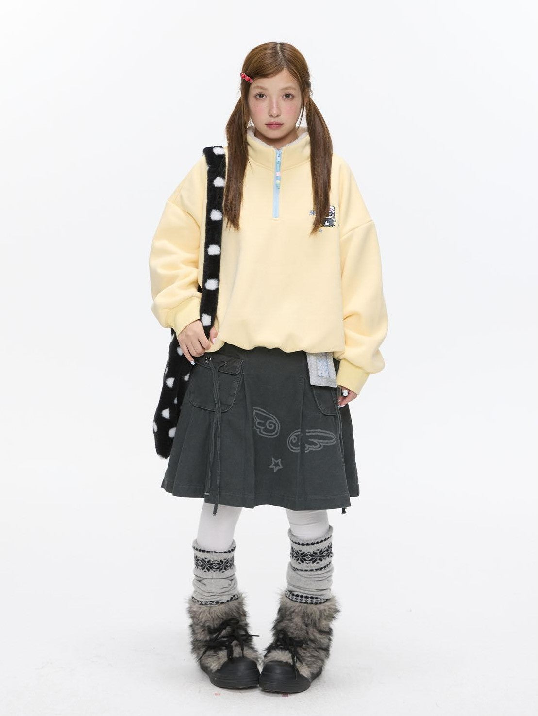 BETWEENAND Cream Yellow Penguin Embroidered Henley Fleece Women&
