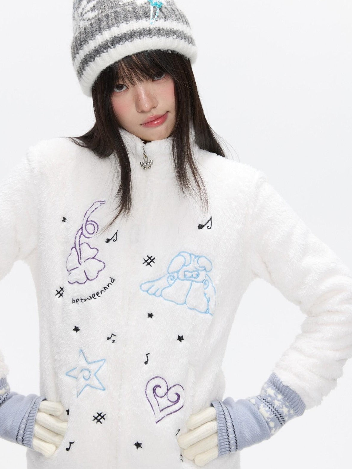 BETWEENAND Creamy Plush Embroidered Stand Collar Women&