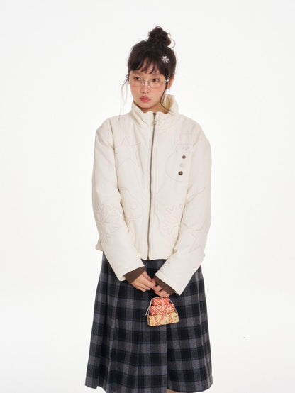 BETWEENAND Creamy White Snowman Embroidered Stand Collar Women&
