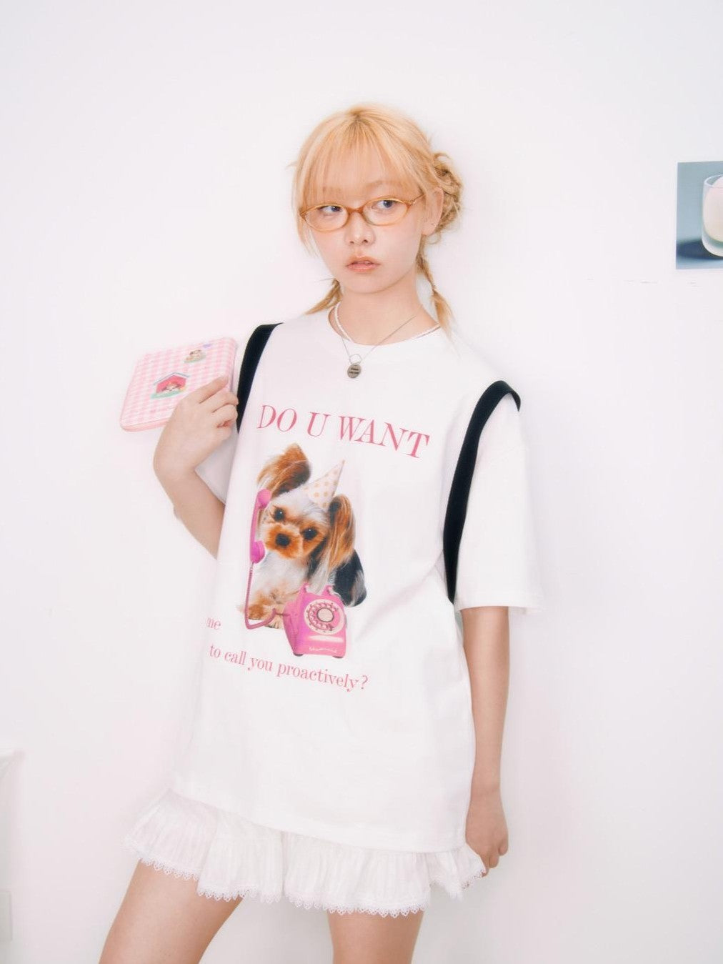 BETWEENAND Creative Print Yoke Loose Crewneck Women&