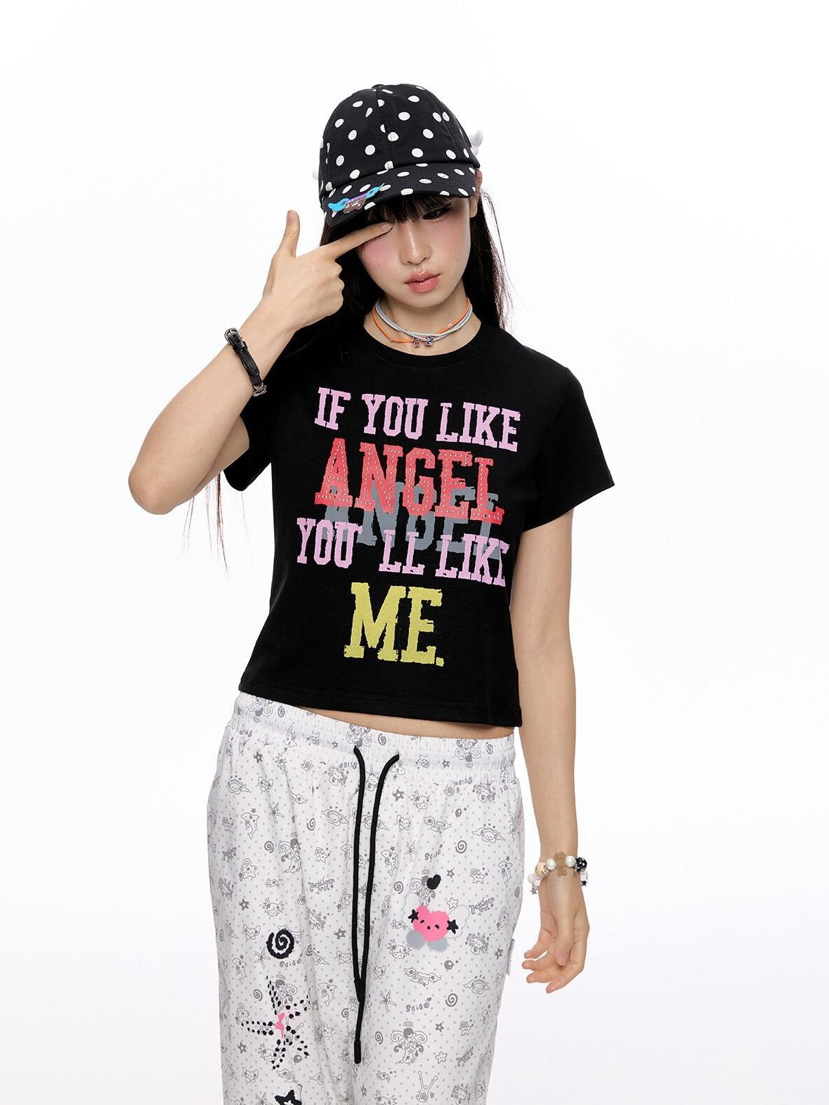 BETWEENAND Cropped Tricolor Letter Print Women&