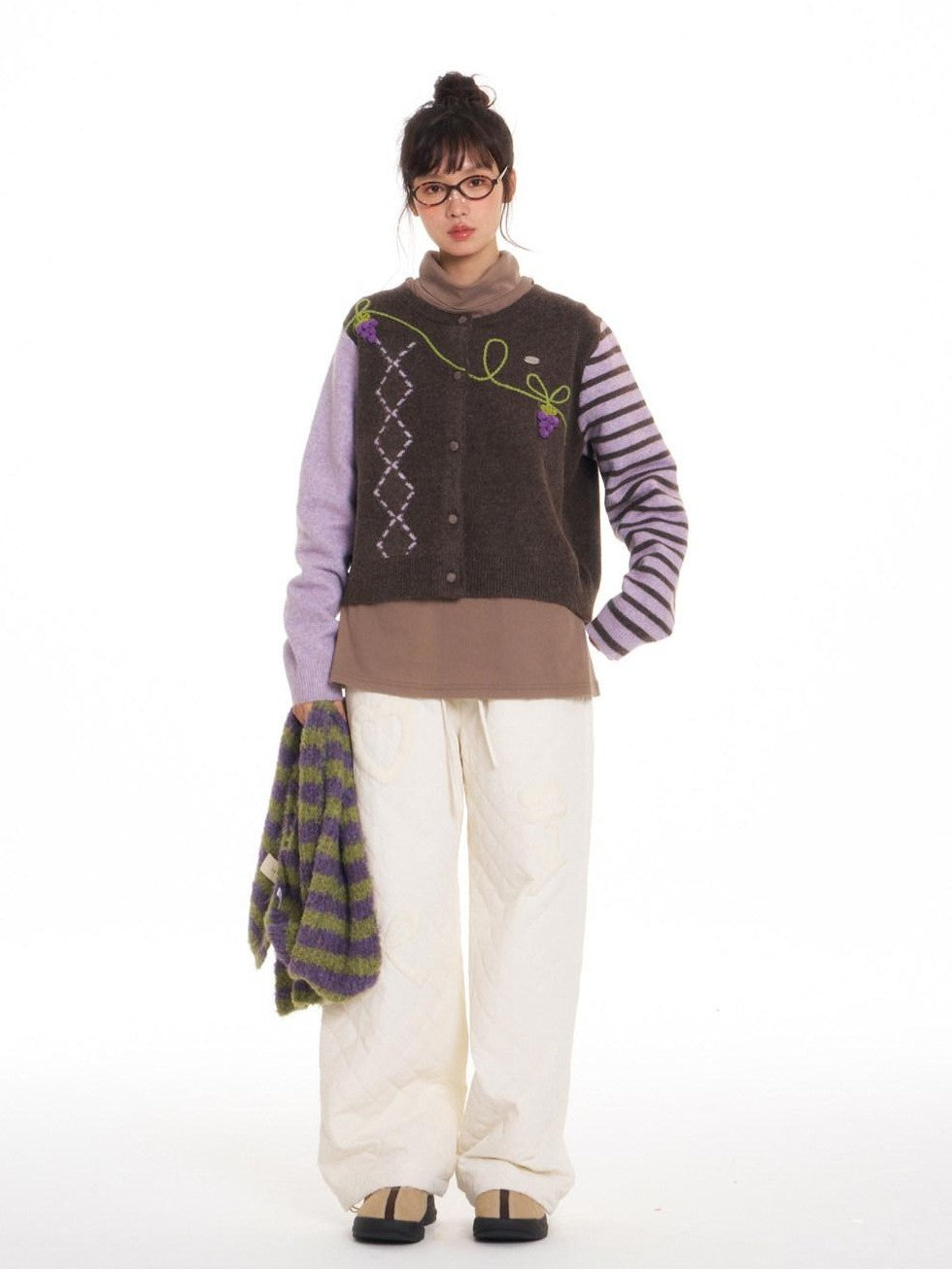 BETWEENAND Cute Quilted Snowman Applique Women&