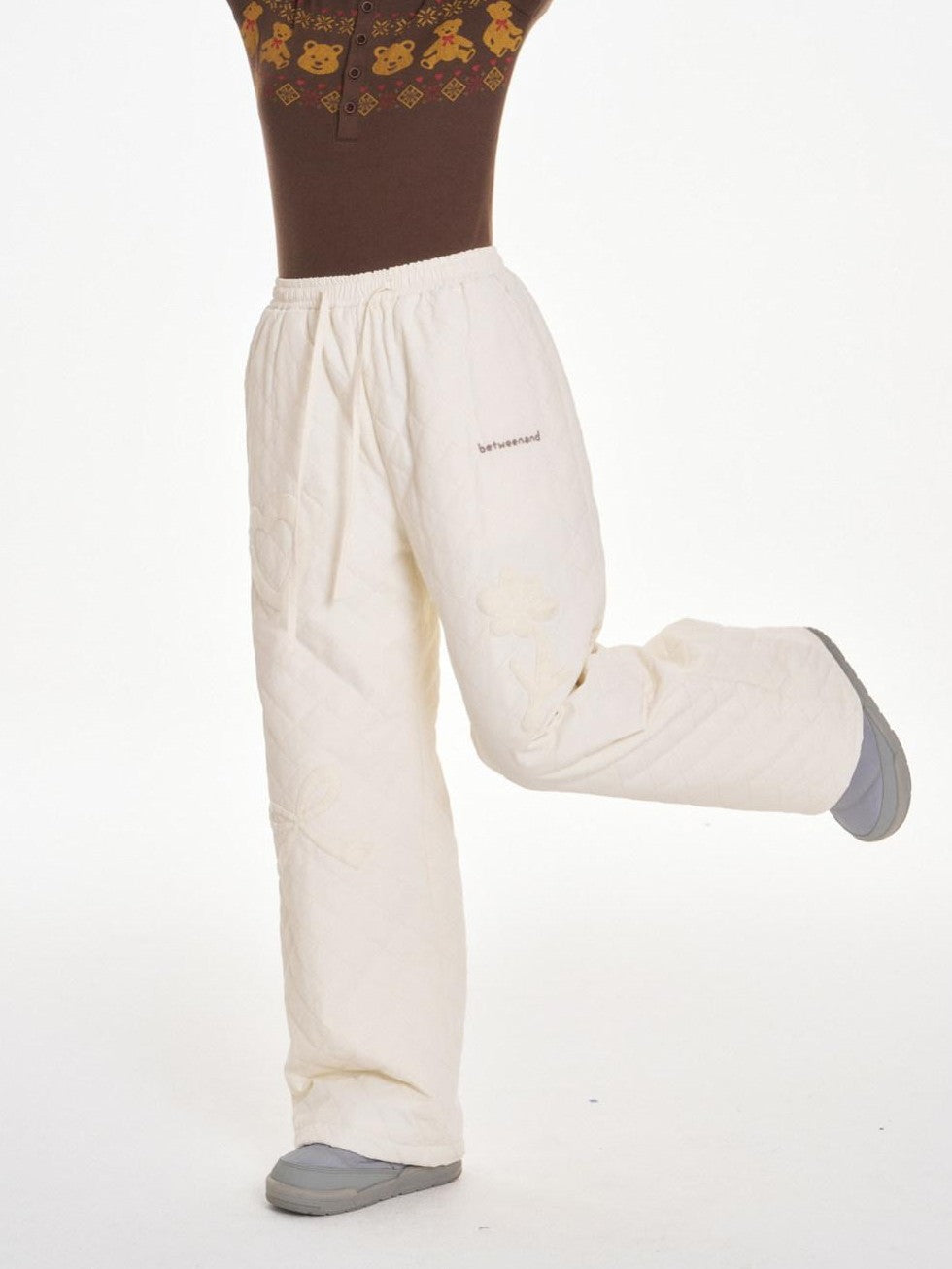 BETWEENAND Cute Quilted Snowman Applique Women&