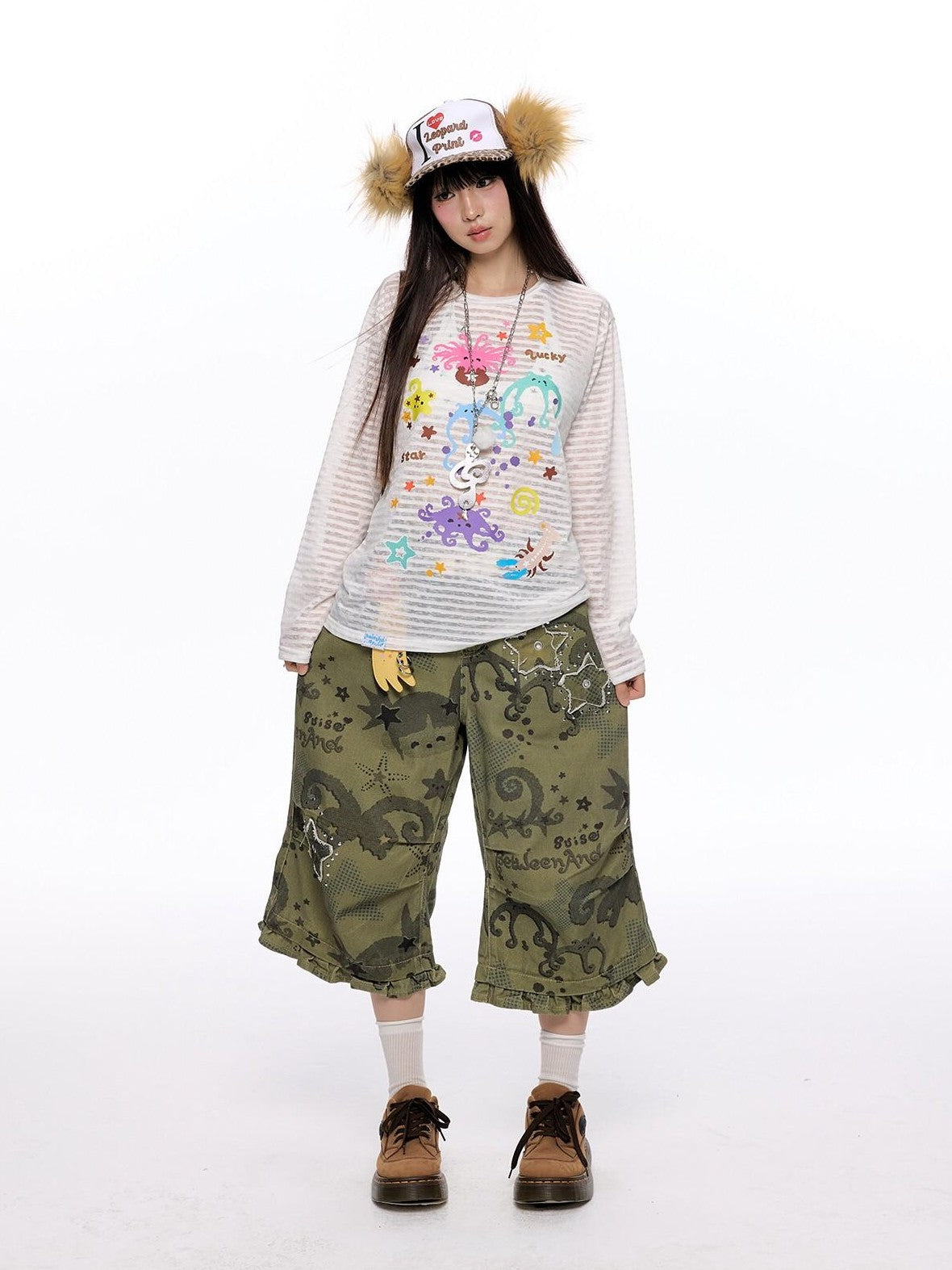 BETWEENAND Distressed Allover Star Print Vintage Cargo Women&