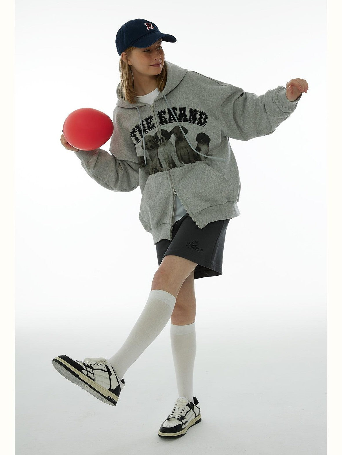 BETWEENAND Dog Family Embroidered Zip Hooded Women&