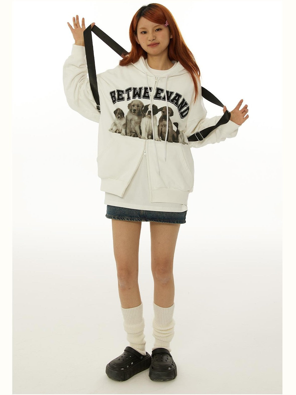 BETWEENAND Dog Family Embroidered Zip Hooded Women&