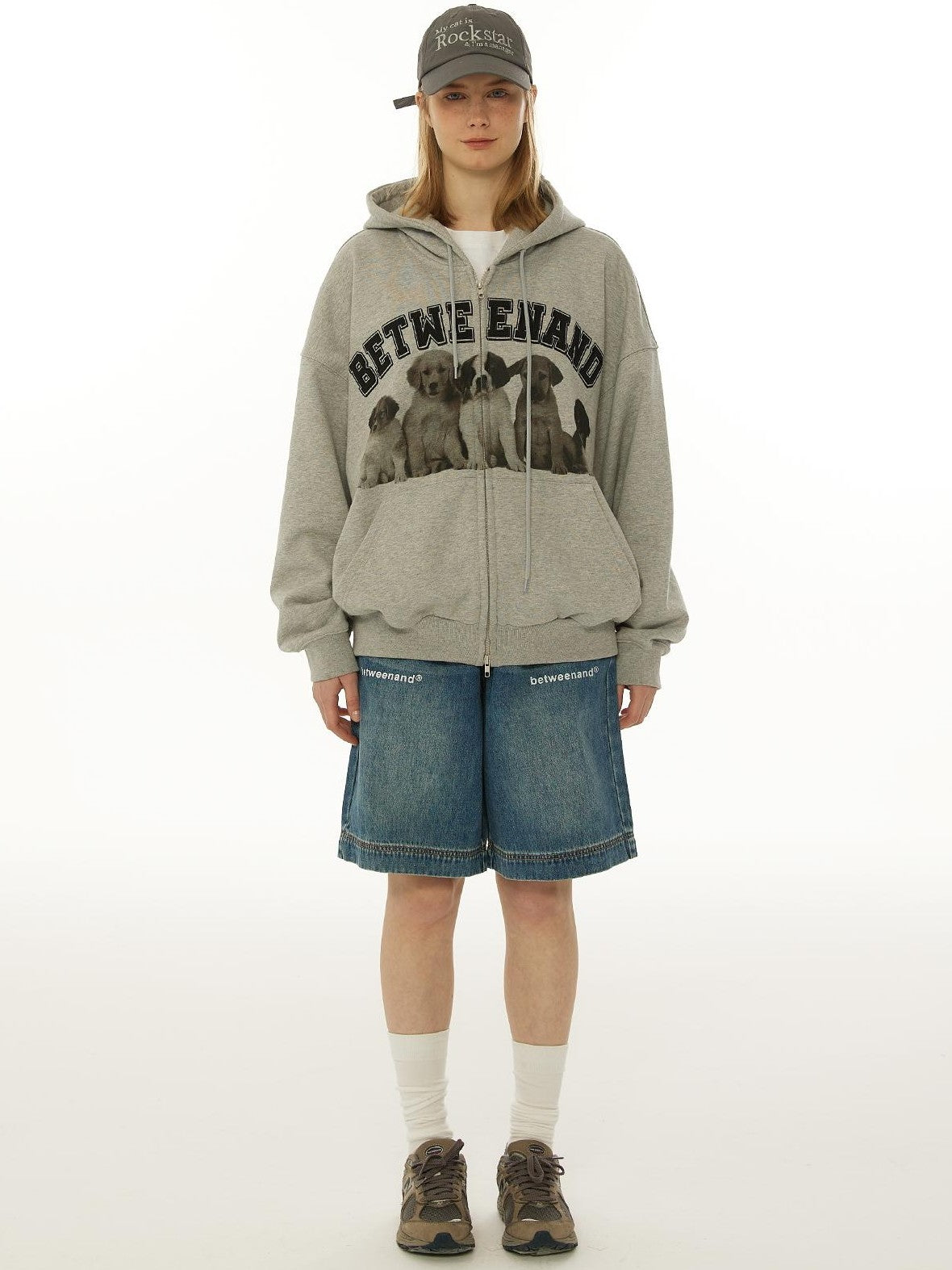 BETWEENAND Dog Family Embroidered Zip Hooded Women&